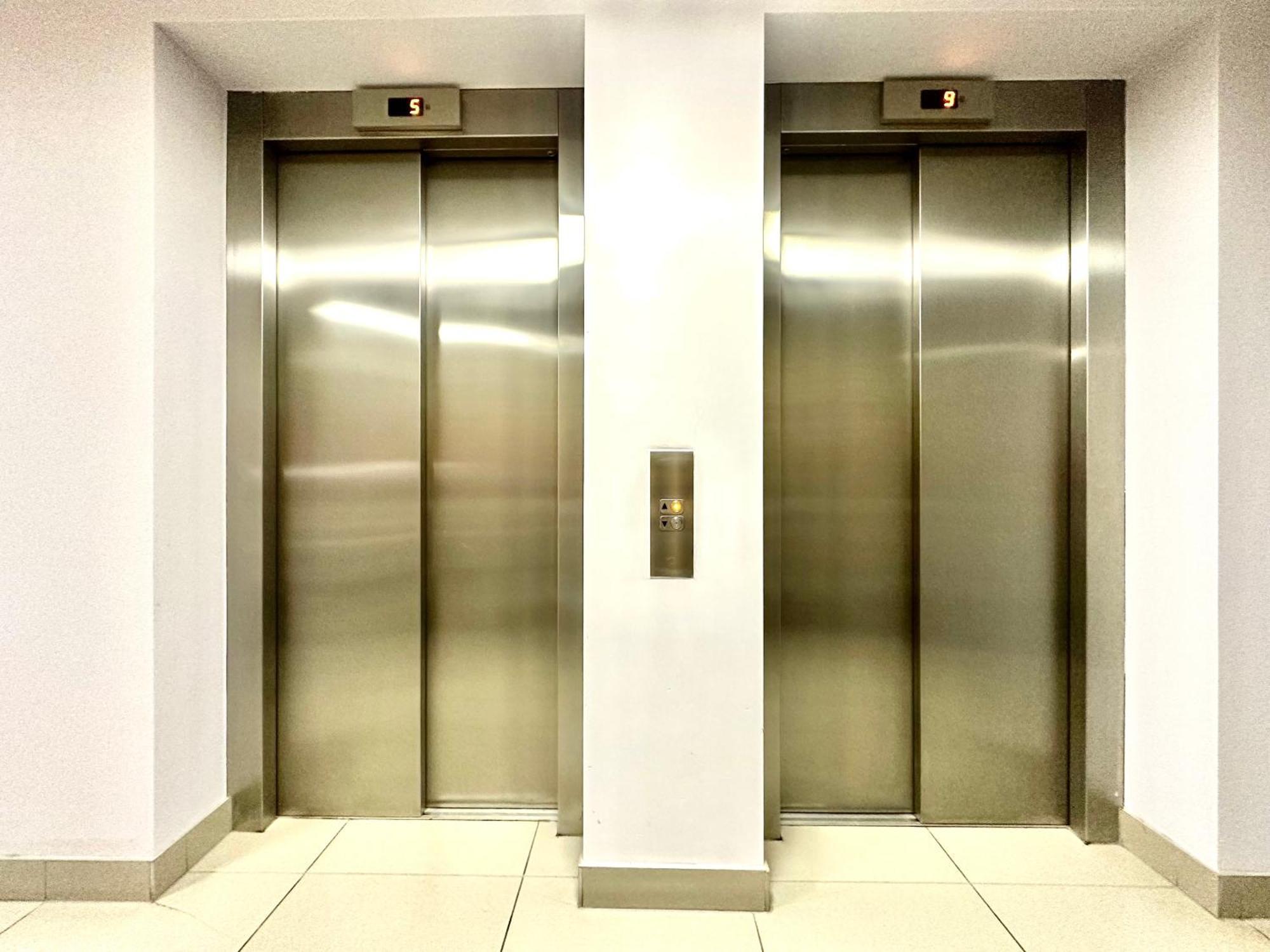 Podwale 2 Apartment - Self Check-In 20H ~Parking & Lift Wrocław Eksteriør bilde